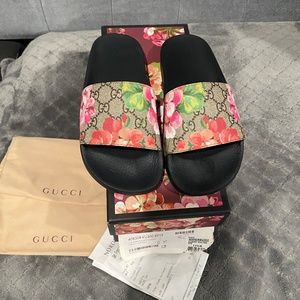 Women's Gucci Slides